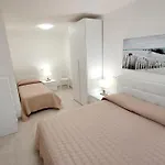 Barbara Fra I Pini Lignano Sabbiadoro